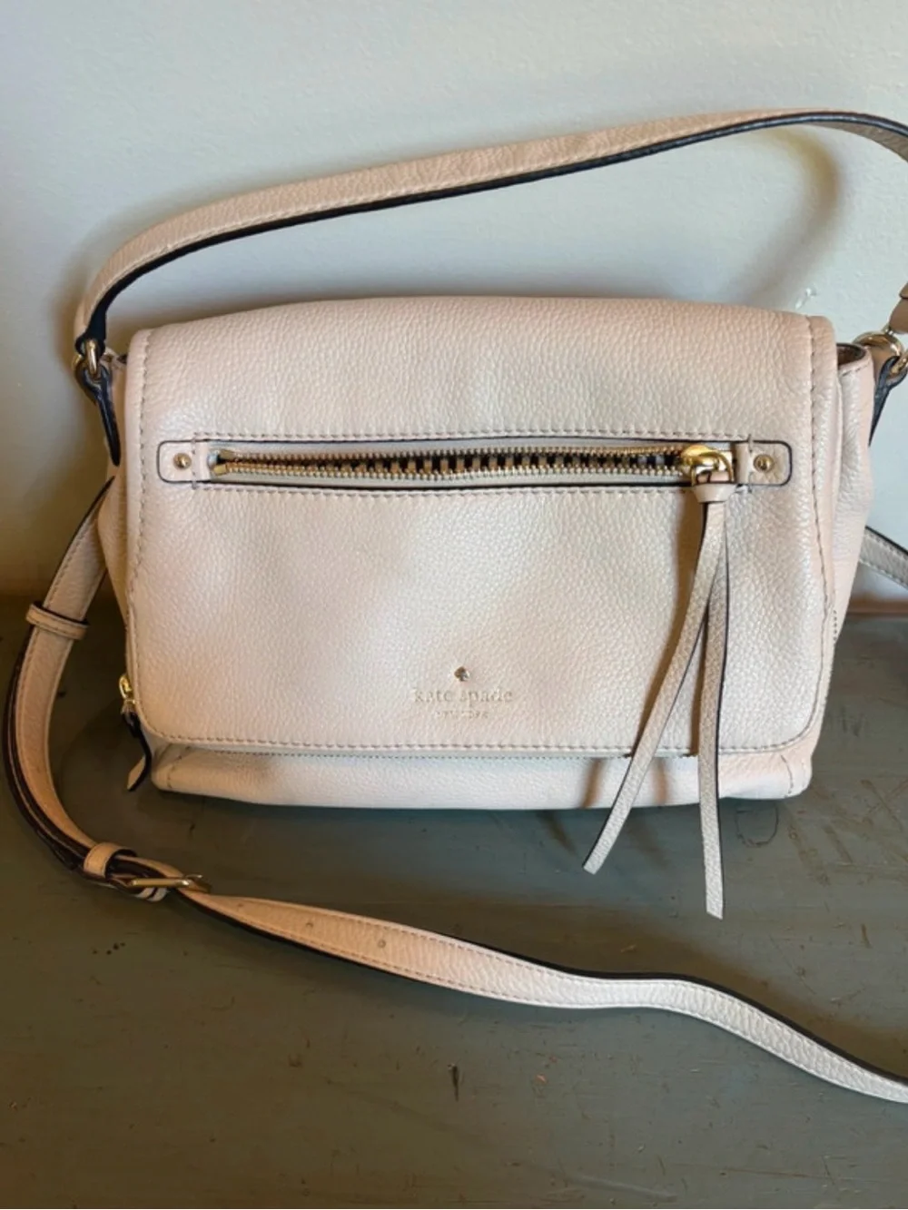 Kate Spade Tan Leather Crossbody Bag m